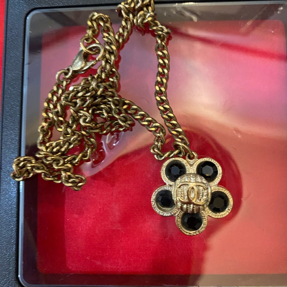 Chanel 24 carat gold plated necklace with black enamel. Good vintage condition